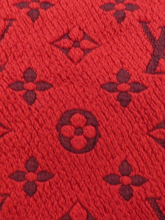 Louis Vuitton Logomania Scarf - Picture 4 of 4